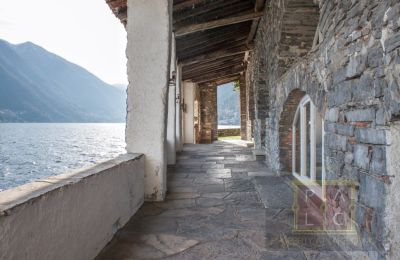 Historische Immobilie kaufen Brienno, Lombardei, Terrasse