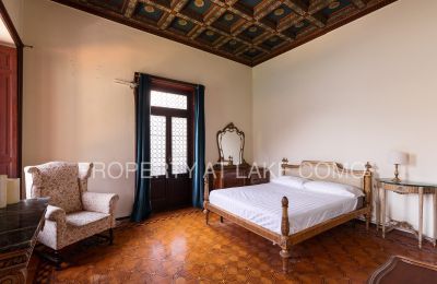 Historische Villa kaufen Torno, Lombardei:  Bedroom