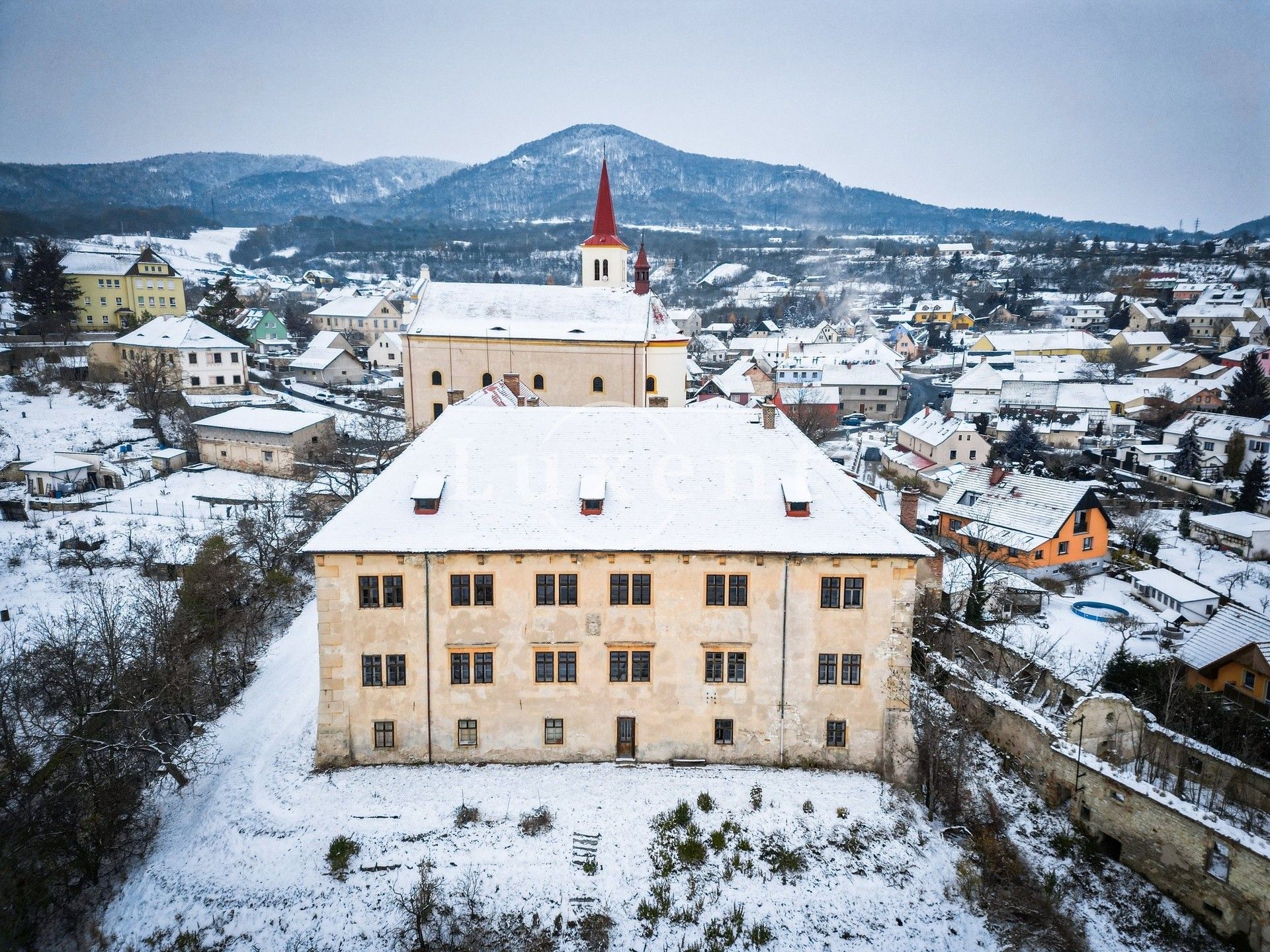 Fotos Schloss in Böhmen in gutem Bauzustand