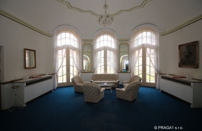 Herrenhaus/Gutshaus kaufen Karlovy Vary, Karlovarský kraj:  Innenansicht 3