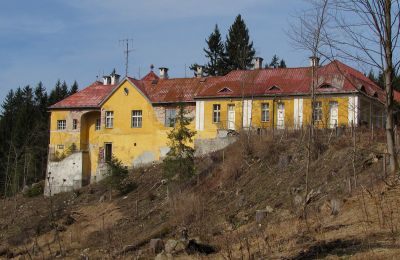 Herrenhaus/Gutshaus kaufen Karlovy Vary, Karlovarský kraj:  