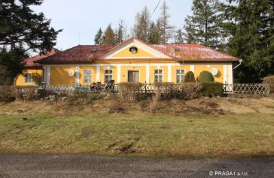 Herrenhaus/Gutshaus kaufen Karlovy Vary, Karlovarský kraj:  