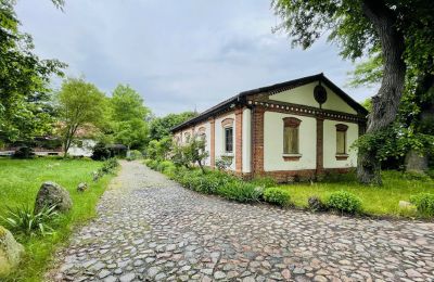 Herrenhaus/Gutshaus kaufen Paplin, Dwór w Paplinie, Masowien:  Nebengebäude