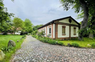 Herrenhaus/Gutshaus kaufen Paplin, Dwór w Paplinie, Masowien, Nebengebäude