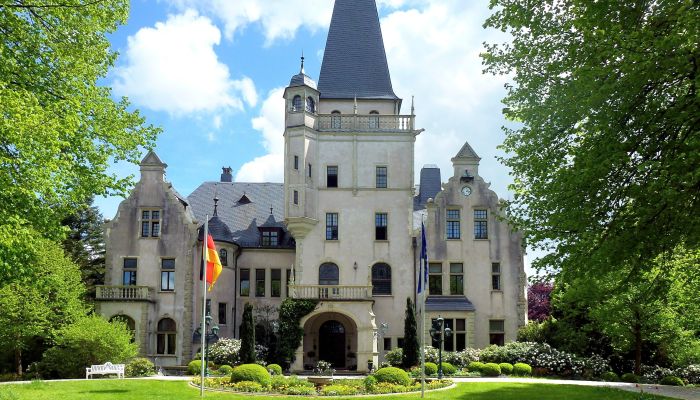 Schlosshotel Tremsbüttel offenbar vor Schließung