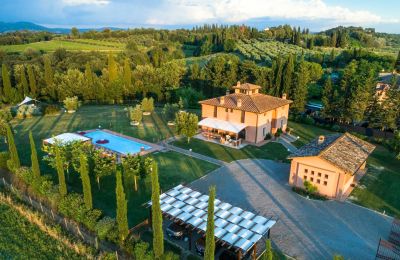 Historische Villa kaufen Fauglia, Toskana:  Grundstück