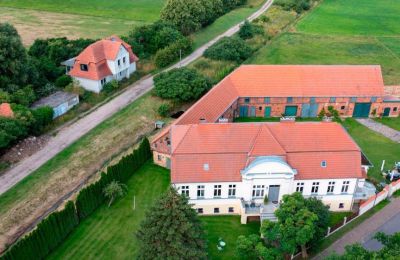 Historische Villa kaufen 16945 Meyenburg, Brandenburg:  Blick von Osten