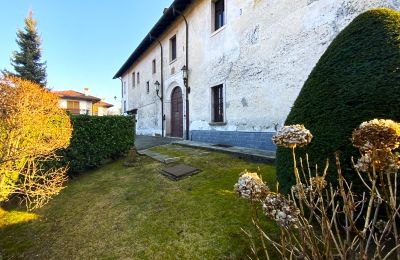 Herrenhaus/Gutshaus Gignese, Piemont