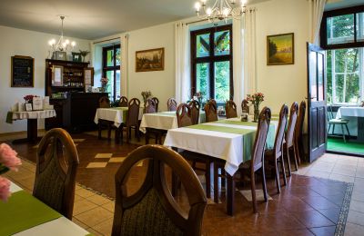 Historische Immobilie kaufen Kowalowa, Niederschlesien, Sala restauracyjna