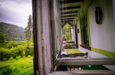 Historische Immobilie kaufen Kowalowa, Niederschlesien, Weranda restauracyjna