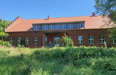Herrenhaus/Gutshaus kaufen 17309 Fahrenwalde,  Friedrichhof 7-8, Mecklenburg-Vorpommern, Rückseite