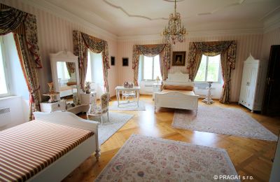 Schloss kaufen Kraj Vysočina, Schlafzimmer