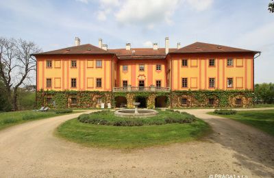 Schloss kaufen Kraj Vysočina, Vorderansicht