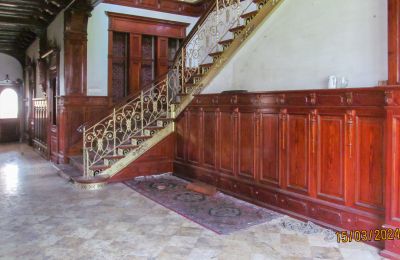 Schloss kaufen Ziębice, Chrobrego 11, Niederschlesien, Eingangshalle