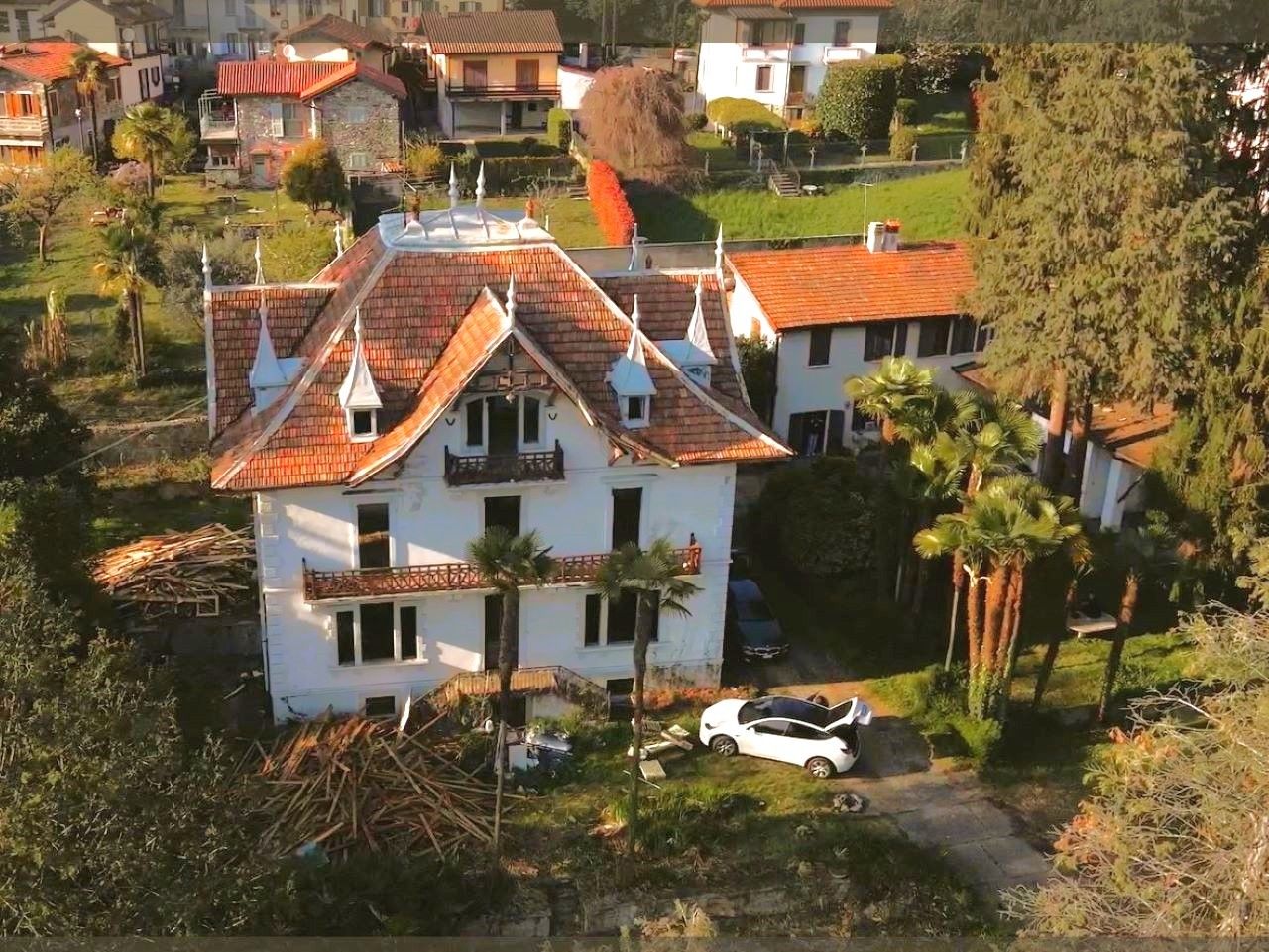 Fotos Appartment in historischer Villa in Verbania - Beste Energieeffizienz