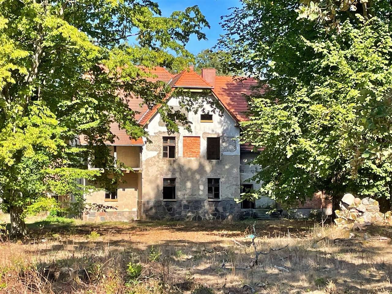 Fotos Altes Forsthaus am Hajka-See in Westpommern