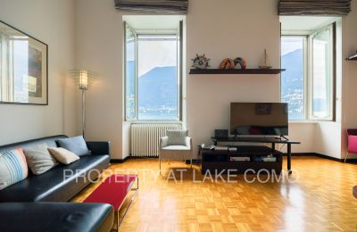 Apartment in historischem Gebäude kaufen Torno, Lombardei, Wohnzimmer