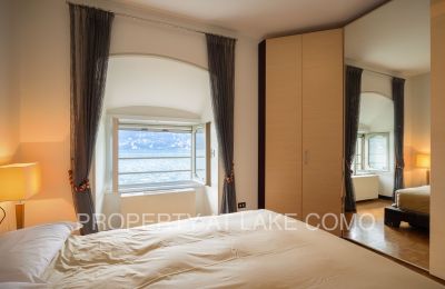 Apartment in historischem Gebäude kaufen Torno, Lombardei, Schlafzimmer