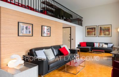 Apartment in historischem Gebäude kaufen Torno, Lombardei, Wohnbereich