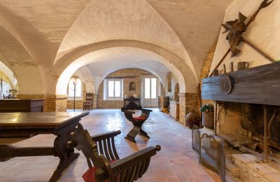 Stadtpalais kaufen Filottrano, Marken, Eingangshalle