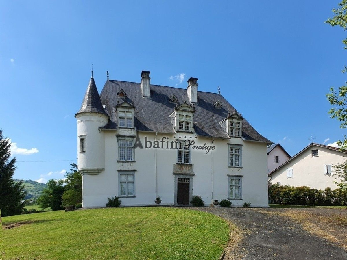 Fotos Herrenhaus in den Pyrenäen