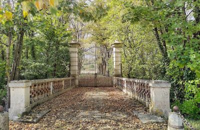 Schloss kaufen Burgund-Franche-Comté, Portal