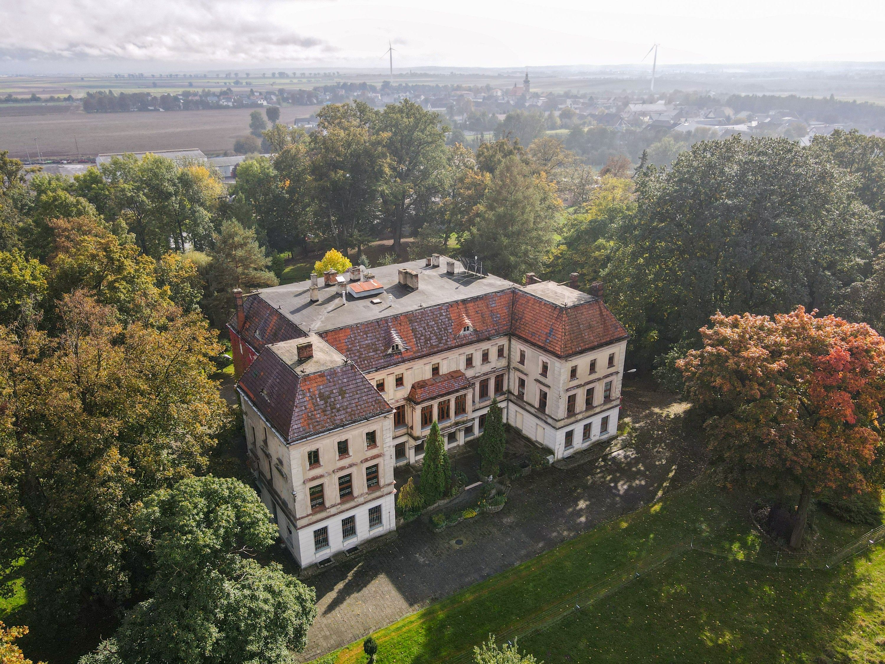 Fotos Schlesisches Schloss an der Grenze zu Tschechien
