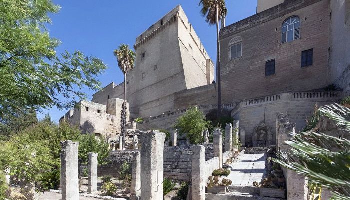 Stadtpalais kaufen Oria, Apulien,  Italien