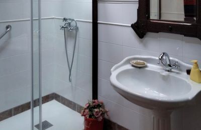 Landhaus kaufen Melide, Cabazás, Galizien, Badezimmer