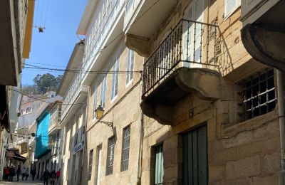 Herrenhaus/Gutshaus kaufen Pontedeume, Calle Real, Galizien, Lage der Immobilie