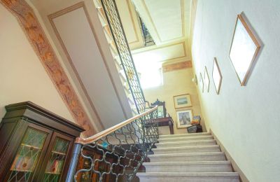 Historische Villa kaufen Venetien, Treppe