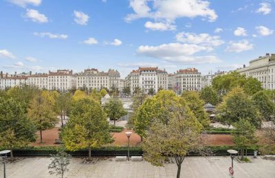 Apartment in historischem Gebäude kaufen Lyon, Lyon 2e Arrondissement, Place Bellecour, Auvergne-Rhône-Alpes, Aussicht