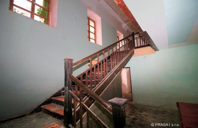 Schloss kaufen Plzeňský kraj, okres Klatovy, Klatovy, Plzeňský kraj, Treppenhaus