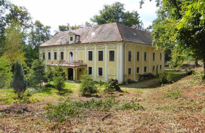 Schloss kaufen Plzeňský kraj, okres Klatovy, Klatovy, Plzeňský kraj, Außenansicht