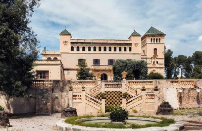 Schloss Santa Oliva, Katalonien