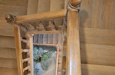 Schloss kaufen Astenet, Wallonien, Treppenhaus 