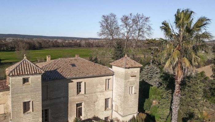 Herrenhaus/Gutshaus kaufen Uzès, Okzitanien,  Frankreich