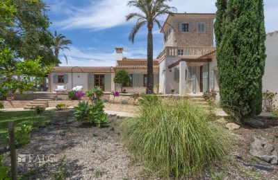 Landhaus kaufen Cas Concos des Cavaller, Balearische Inseln, Überdachte Terrasse