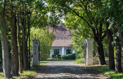 Charakterimmobilien, Herrenhaus in der Nähe von Warschau – Hotel, Pension, medizinisches Zentrum oder Seniorenheim
