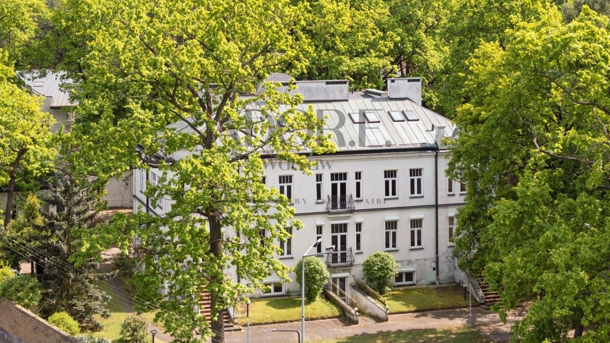 Fotos Villa im mondänen Konstancin-Jeziorna