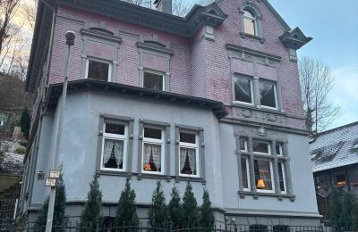 Historische Villa kaufen 58762 Altena, Bachstraße 66, Nordrhein-Westfalen, Sanierte Fassade