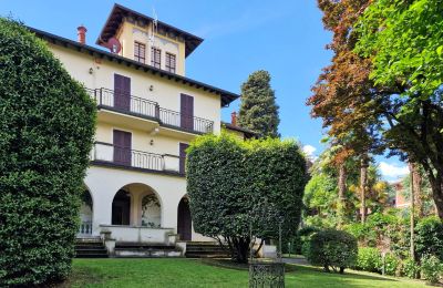 Historische Villa kaufen 28838 Stresa, Piemont, Foto 2/45