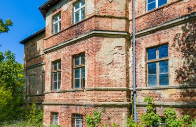 Herrenhaus/Gutshaus kaufen Parsko, Pałac w Parsku, Großpolen, Rückseite