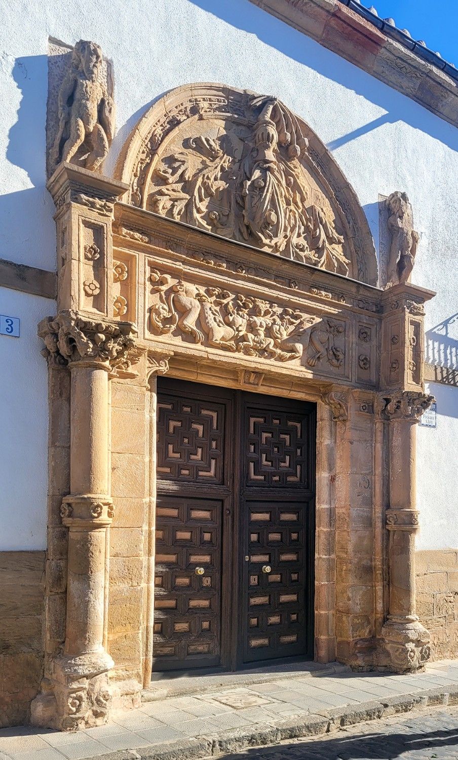 Fotos Bemerkenswerter Palacio im historischen Zentrum Spaniens