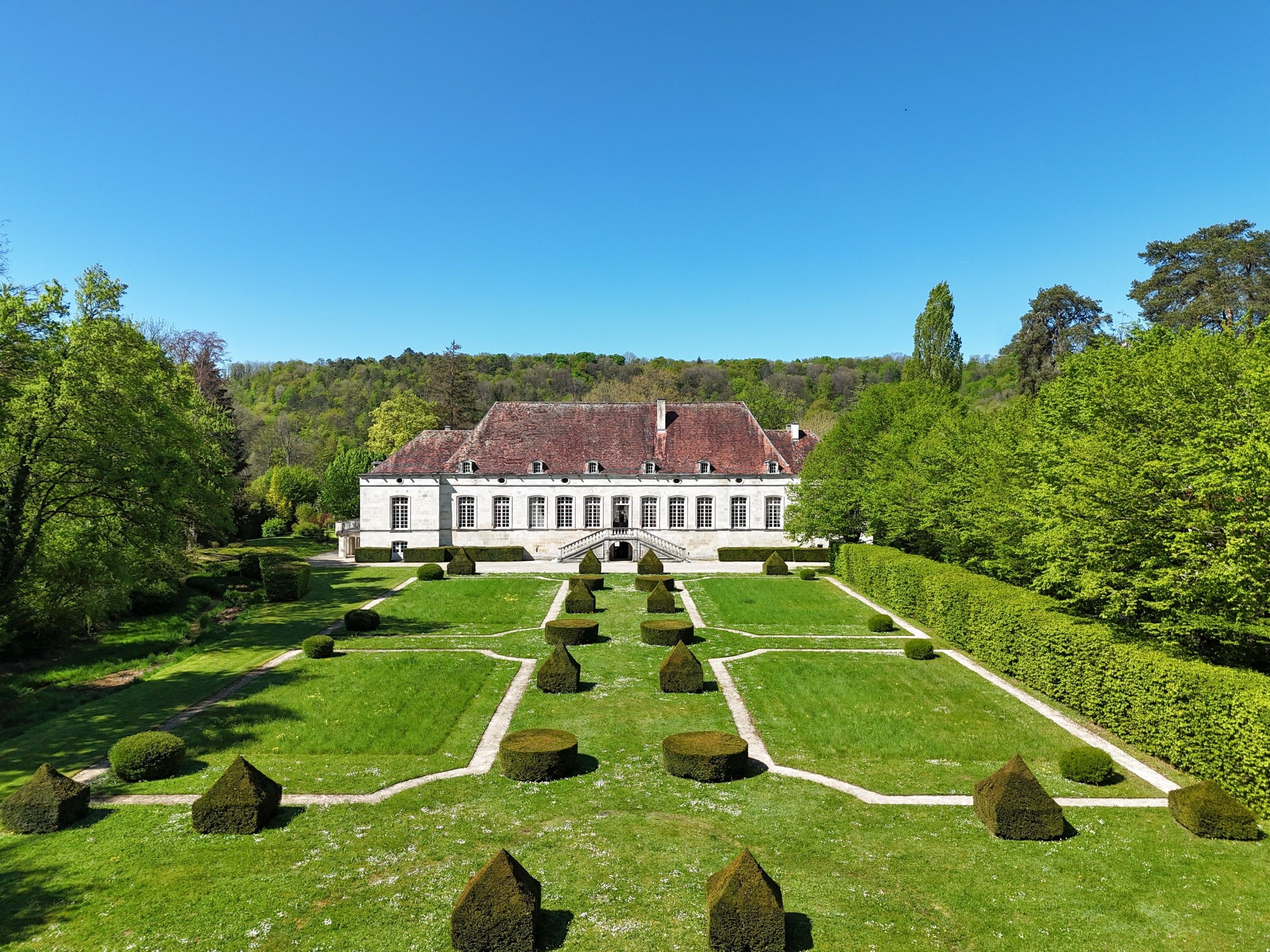 Fotos Elegantes Château mit Garten nahe Chaumont – Haute-Marne