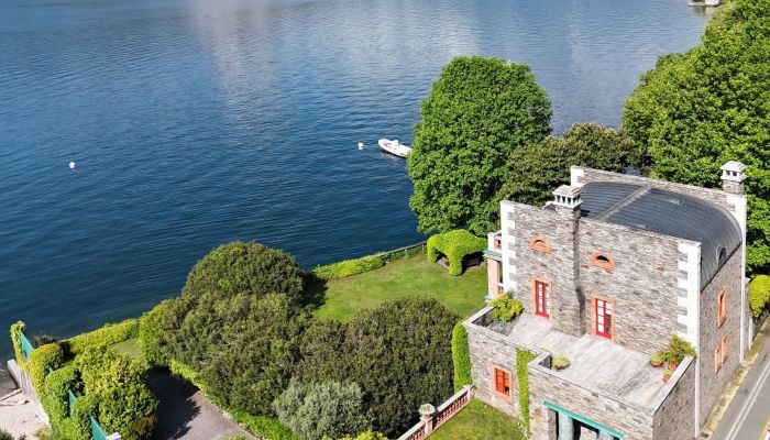Historische Villa kaufen Verbania, Piemont,  Italien