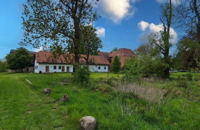 Burg kaufen 18513 Glewitz, Mecklenburg-Vorpommern, Außenbereich / Torhaus (3)
