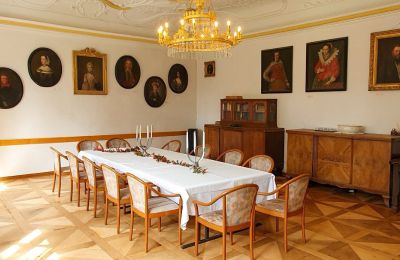 Burg kaufen 18513 Glewitz, Mecklenburg-Vorpommern, Innenansicht / Wasserburg (5)