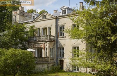 Charakterimmobilien, Herrenhaus mit großem Park südwestlich von Warschau