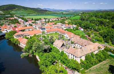 Schloss Vršovice, Nordböhmen